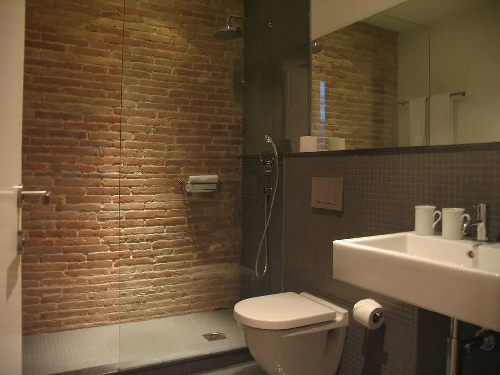 The5Rooms Барселона 3*,